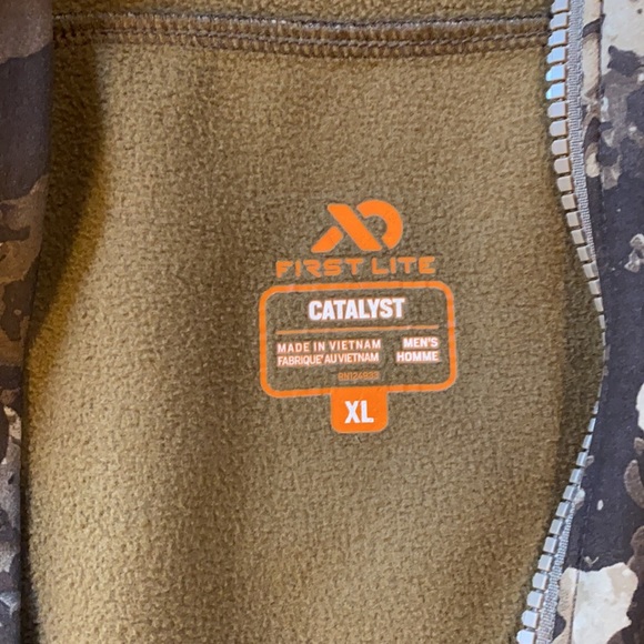 First Lite Catalyst Jacket in Cipher XL - Picture 2 of 4